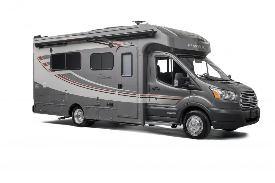  Winnebago Fuse 2016 года  (фото 1 из 4)